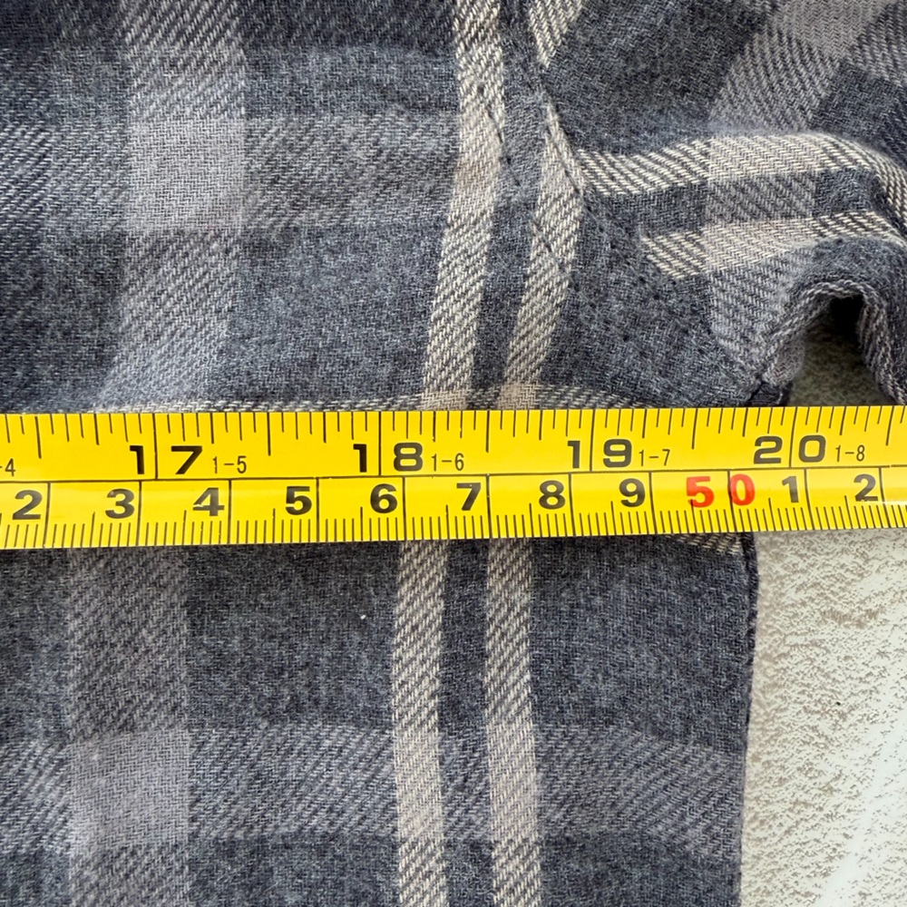 Field & Stream Men’s Gray Classic Lightweight Flannel Shirt Soft Size Small - Picture 5 of 7